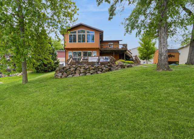Property at 201 Cottage Ln, Montezuma, IA 50171, 3 beds, 2 baths