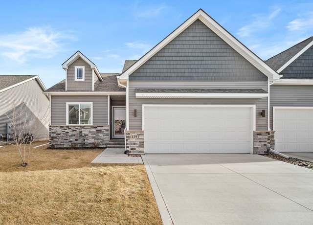 Property at 1317 NW 33rd Ln, Ankeny, IA 50023, 3 beds, 3 baths