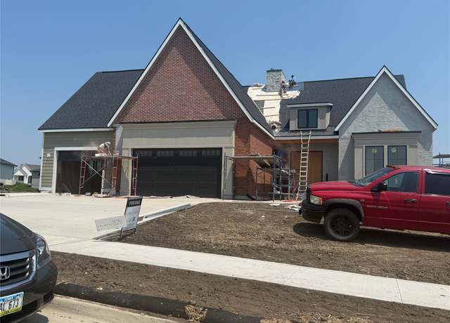 Property at 18241 Baxter Pl, Clive, IA 50325, 4 beds, 3.5 baths