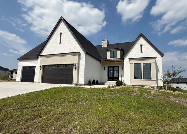 Property at 18241 Baxter Pl, Clive, IA 50325, 4 beds, 3.5 baths