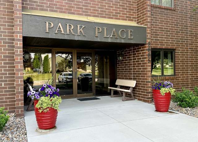 Property at 2005 Spring St Unit U203, Grinnell, IA 50112, 2 beds, 2 baths