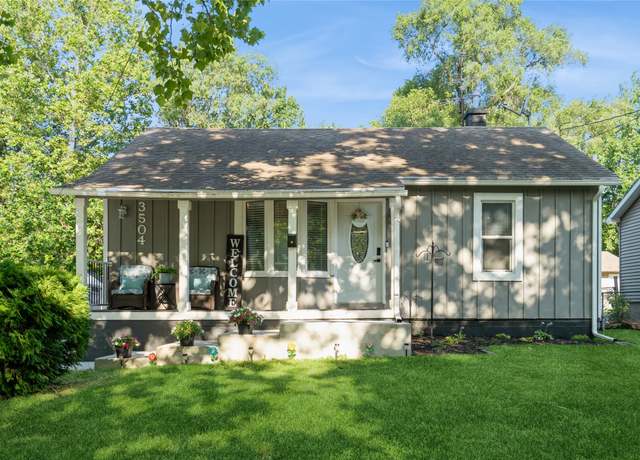 Property at 3504 56th St, Des Moines, IA 50310, 2 beds, 2 baths