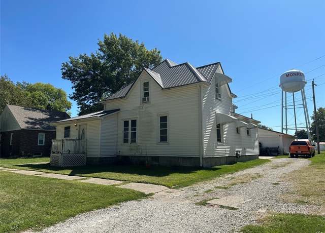 Property at 208 W Washington St, Monroe, IA 50170, 4 beds, 1.5 baths