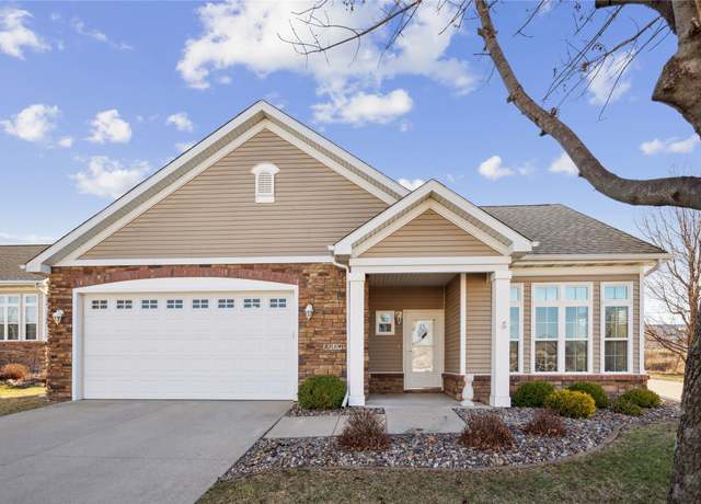 Property at 2719 SW Westview Ln, Ankeny, IA 50023, 2 beds, 2 baths