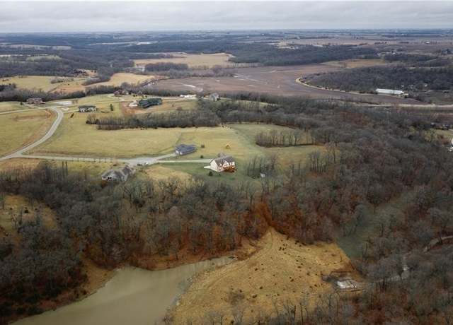Property at 36 Lot Covered Bridge Estates St, Winterset, IA 50273