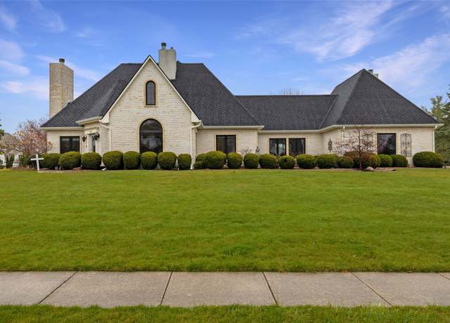 Property at 13953 Lake Shore Dr, Clive, IA 50325, 5 beds, 3.5 baths
