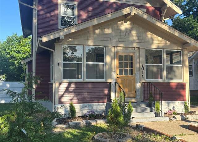 Property at 2014 York Street St, Des Moines, IA 50316, 3 beds, 2 baths