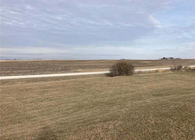 Property at 107 Lake Shore Dr, Dallas Center, IA 50063