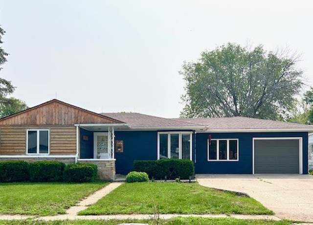 Property at 209 S 1st St S, Panora, IA 50216, 3 beds, 2 baths