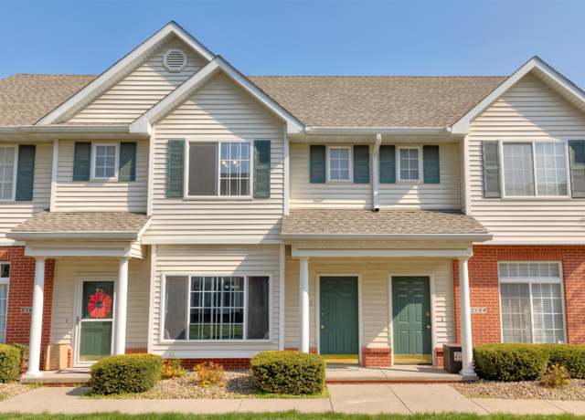 Property at 2160 Ridgeview Cir, Clive, IA 50325, 2 beds, 1.5 baths