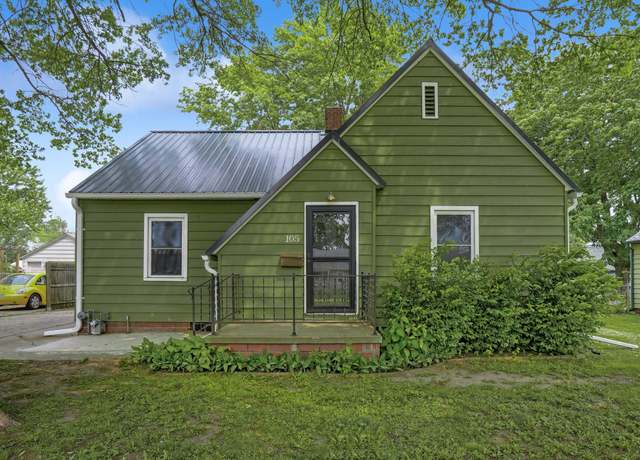 Property at 105 N Park Lane Dr, Knoxville, IA 50138, 3 beds, 1 bath