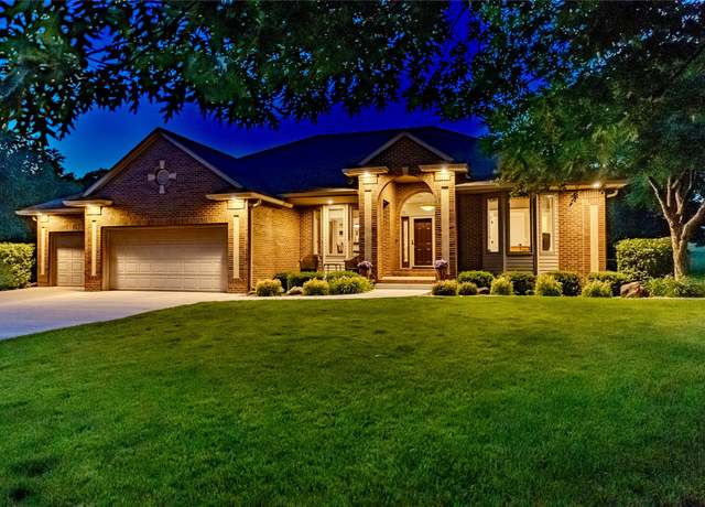 Property at 2847 NW 75th Pl, Ankeny, IA 50023, 4 beds, 5 baths