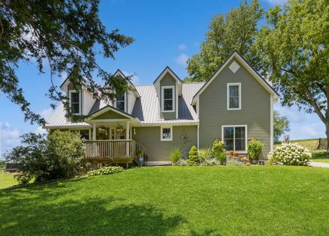 Property at 3729 W 56th St N, Newton, IA 50208, 5 beds, 3 baths