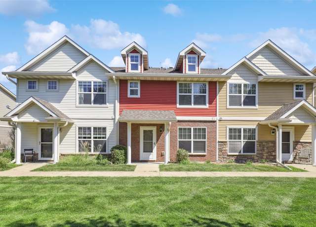 Property at 10018 Agate Ln, Johnston, IA 50131, 3 beds, 2.5 baths