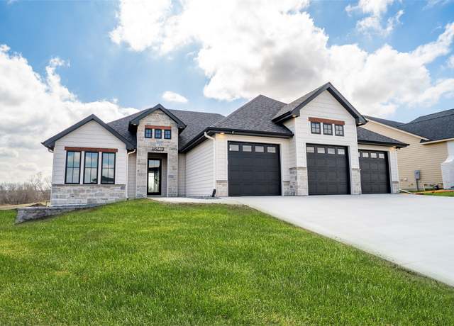 Property at 18270 Baxter Pl, Clive, IA 50325, 5 beds, 4 baths