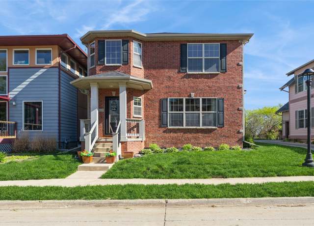 Property at 8419 Long Meadow Ln, Johnston, IA 50131, 4 beds, 3.5 baths