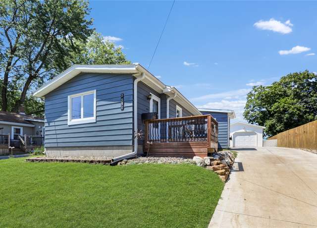 Property at 2530 SE 8th Ct, Des Moines, IA 50315, 2 beds, 1 bath