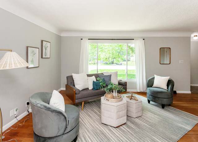 Property at 715 Maple St, Waukee, IA 50263, 2 beds, 1 bath