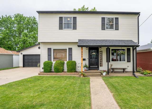 Property at 305 E 20th St S, Newton, IA 50208, 4 beds, 2 baths