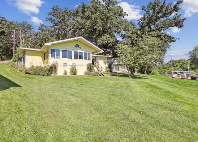 Property at 203 Woodland Rd, Montezuma, IA 50171, 3 beds, 2 baths