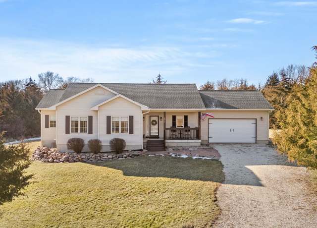 Property at 6314 Toombs Turn St, Panora, IA 50216, 3 beds, 2.5 baths