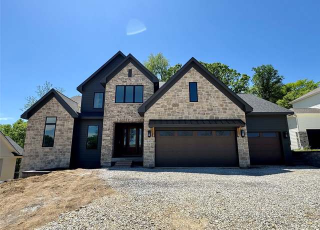 Property at 10430 Thorne Dr, West Des Moines, IA 50266, 6 beds, 4.5 baths