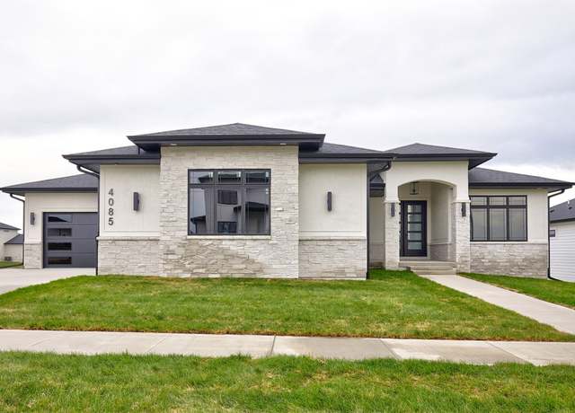Property at 4085 Westgate Pkwy, Clive, IA 50325, 5 beds, 3 baths