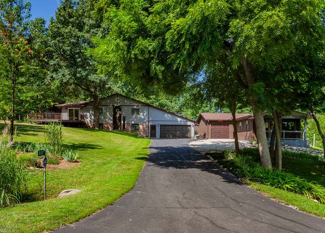 Property at 8181 45th Ln, Cumming, IA 50061, 4 beds, 3 baths