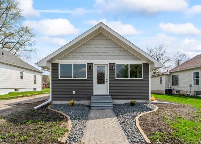 Property at 1626 Mamie Eisenhower Ave, Boone, IA 50036, 3 beds, 1 bath