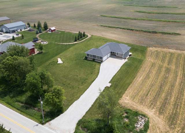 Property at 7341 NE 114th Ave, Bondurant, IA 50035, 5 beds, 4.5 baths