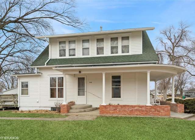 Property at 308 NE Main St, Grimes, IA 50111, 4 beds, 2 baths