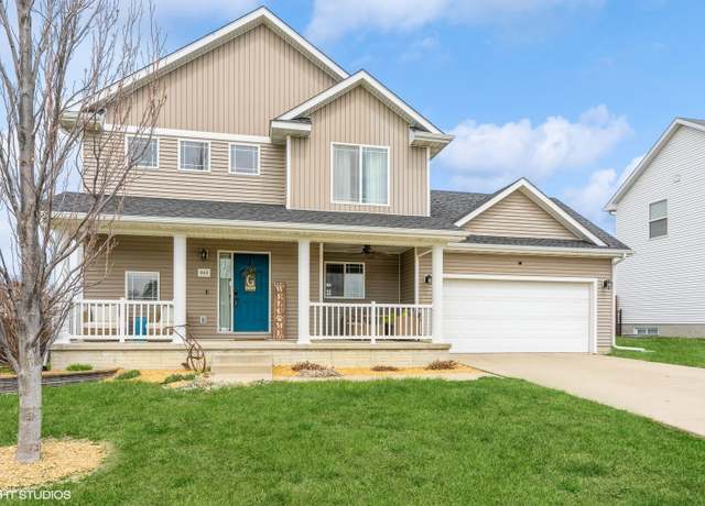 Property at 842 SW 46th St, Ankeny, IA 50023, 3 beds, 2.5 baths