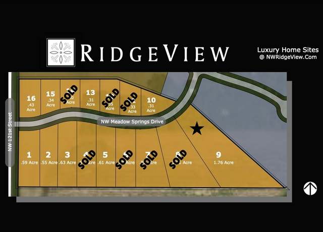 Property at 11840 NW Meadow Springs Dr, Johnston, IA 50131