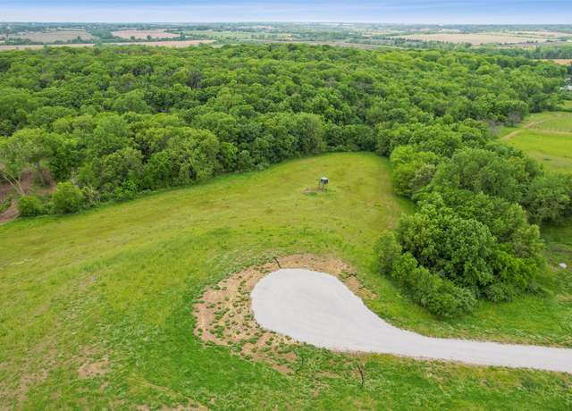 Property at 11115 Clearview Trl, Norwalk, IA 50211