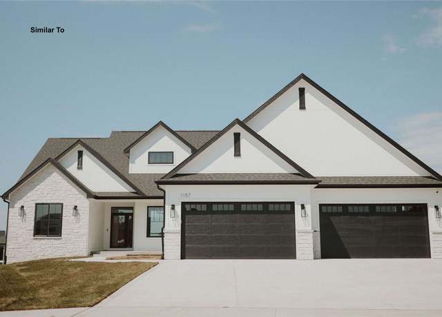 Property at 9016 Timberwood Dr, Johnston, IA 50131, 5 beds, 3.5 baths