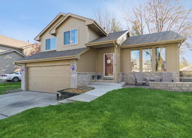 Property at 4743 80th Pl, Urbandale, IA 50322, 3 beds, 2.5 baths
