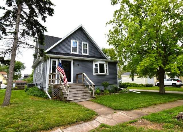 Property at 231 S 1st St, Ogden, IA 50212, 3 beds, 2 baths
