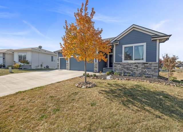 Property at 1808 SE Justice St, Ankeny, IA 50021, 4 beds, 3 baths