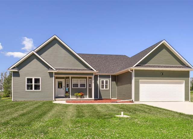 Property at 410 Sheridan St, Menlo, IA 50164, 3 beds, 2 baths