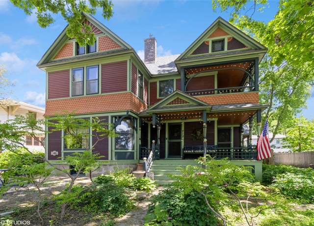 Property at 712 Duff Ave, Ames, IA 50010, 4 beds, 3.5 baths