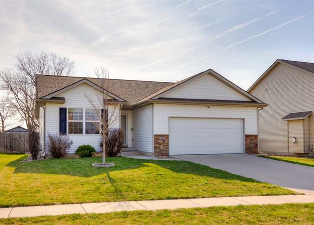 Property at 2109 NW Woodland Dr, Ankeny, IA 50023, 4 beds, 3 baths