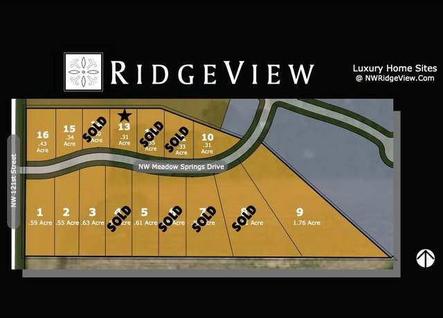 Property at 11989 NW Meadow Springs Dr, Johnston, IA 50131