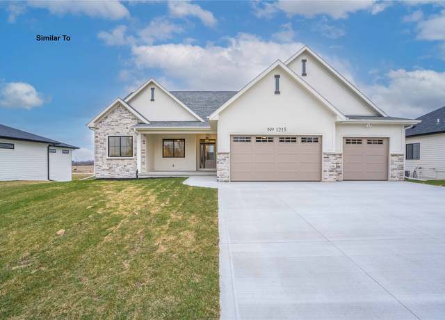 Property at 9013 Timberwood Dr, Johnston, IA 50131, 5 beds, 3.5 baths