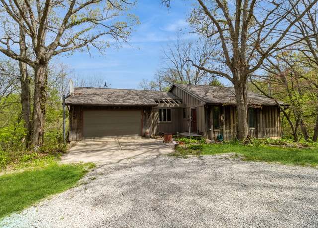 Property at 32880 K Ave, Adel, IA 50003, 3 beds, 3 baths