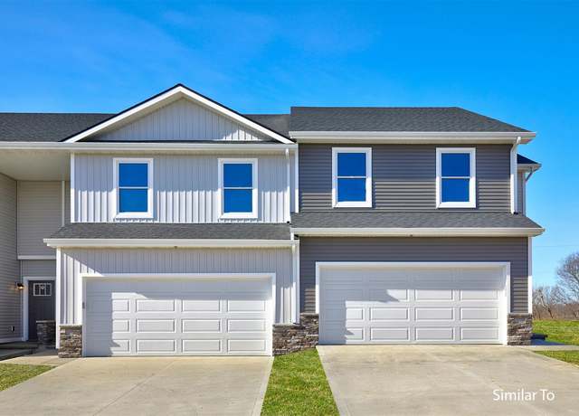 Property at 571 Venice Ave, West Des Moines, IA 50266, 3 beds, 2.5 baths