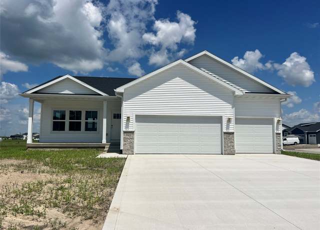 Property at 505 NW Georgetown Dr, Waukee, IA 50263, 4 beds, 3 baths