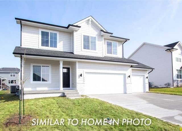 Property at 1413 S 91st St, West Des Moines, IA 50265, 4 beds, 2.5 baths