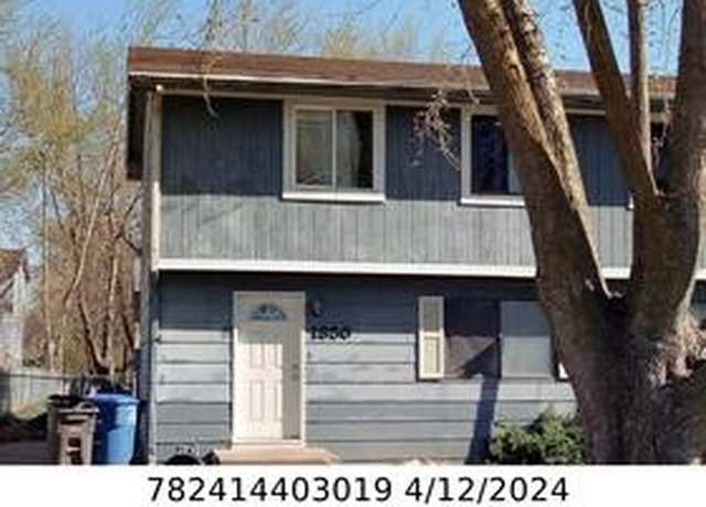 Property at 1850 King Ave, Des Moines, IA 50320, 3 beds, 1.5 baths