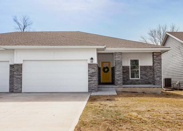 Property at 4419 Lower Beaver Rd, Des Moines, IA 50310, 3 beds, 3 baths