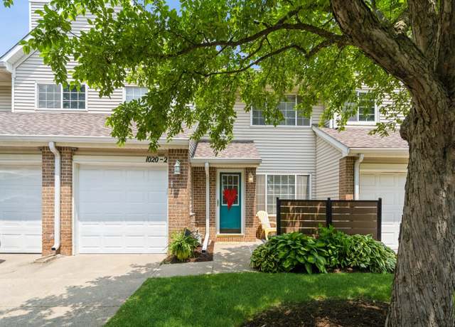 Property at 1020 68th St #2, West Des Moines, IA 50266, 2 beds, 1.5 baths